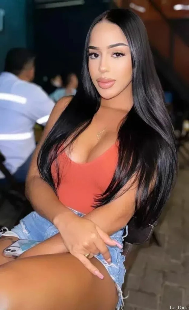 Christina Profile image 3