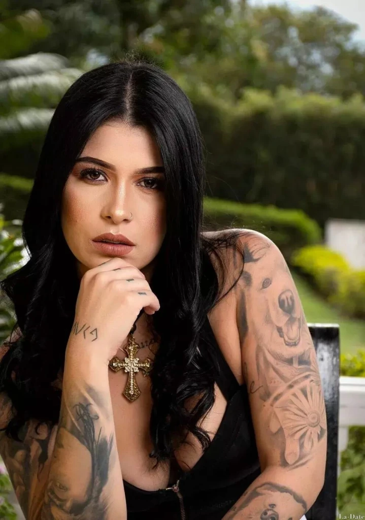 Carol Profile image 2