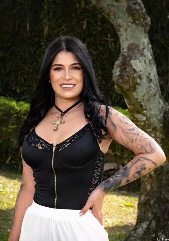 Carol Profile image 3