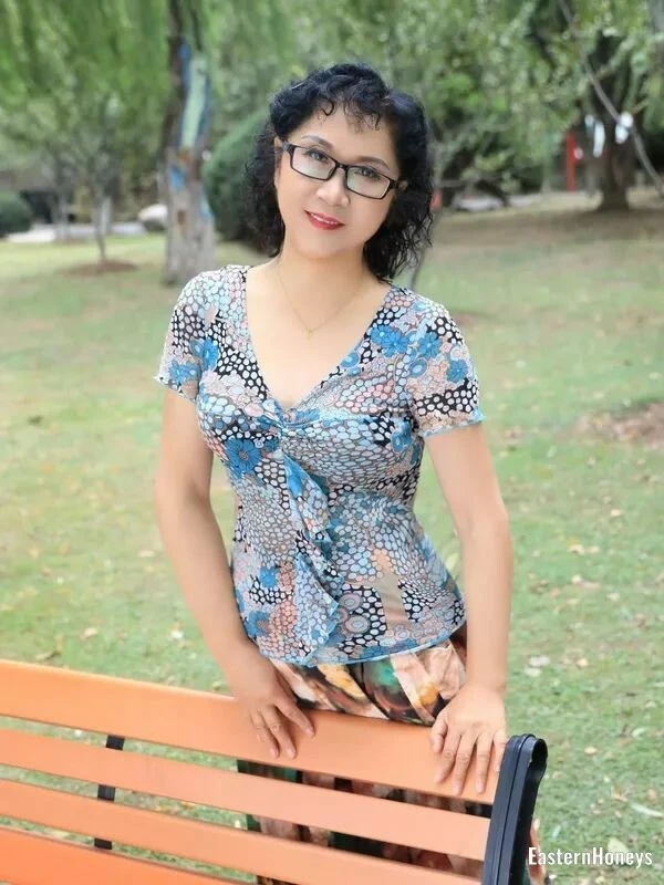 Yinhui Profile image 1
